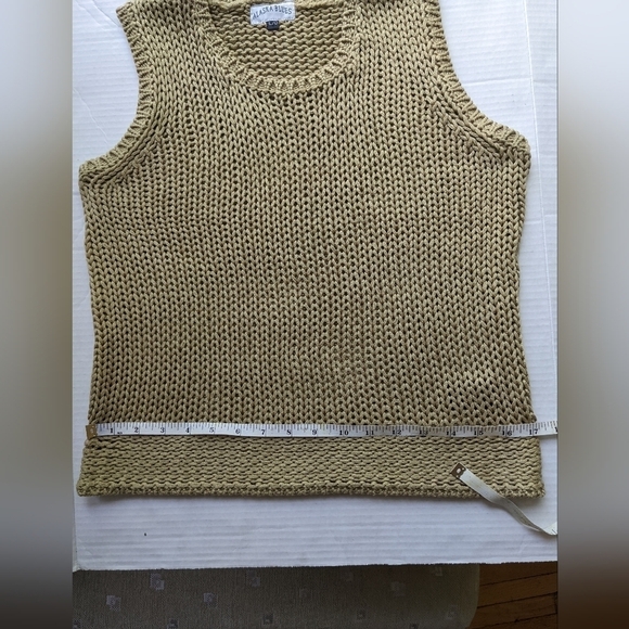 ALASKA BLUES GOLDEN BEIGE CROCHET KNIT VINTAGE* VEST CAMI TANK SIZE LARG… - Picture 9 of 12